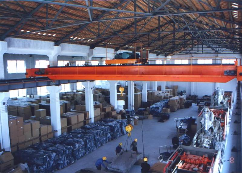 LH��-늄�(d��ng)���J��ʽ���ؙC(j��)  LH type electric hoist overhead crane