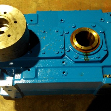 ���ؙC(j��)��(zhu��n)�����T(m��n)�Ӹ��m�p�ٙC(j��)  Siemens Flender reducer dedicated for crane